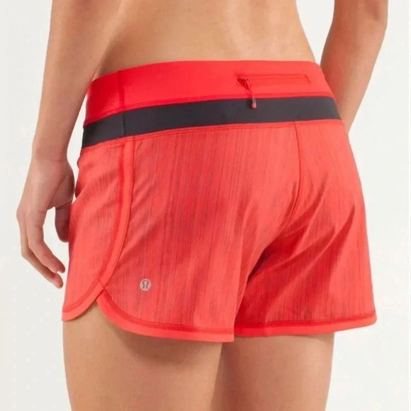 Lululemon Groovy Run Short Wee  Are From Space - Picture 4 of 13